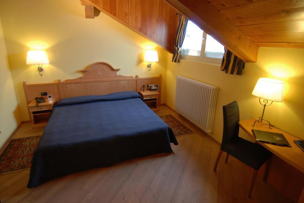 Hotel Bes & Spa Claviere Eksteriør billede